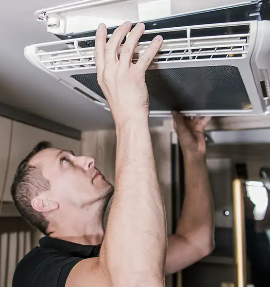  Professional Licensed And Insured Cleaners in Waterloo, IA