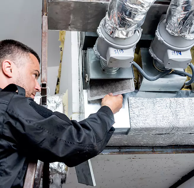 Why Homeowners & Businesses Trust Us in Waterloo, IA?